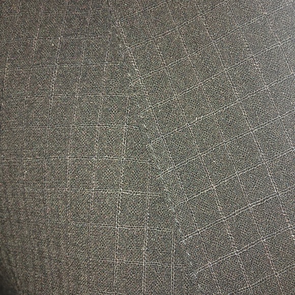 Sophisticated Armani exchange skirt suit. - Picture 3 of 6